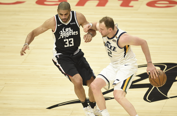 法国队完胜泰国队，戴资颖惊艳四座