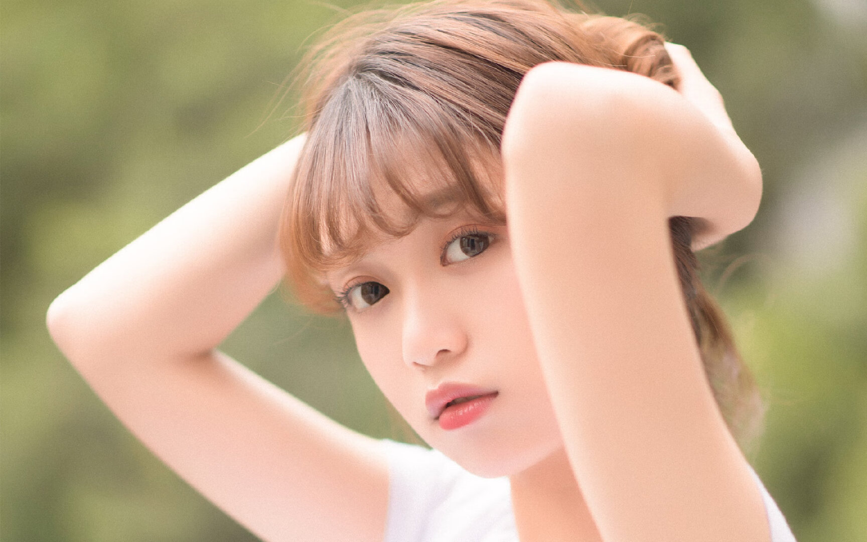 铁索横江，老鹰窒息式防守掐灭湖人，小贾伦33分化身破局密钥