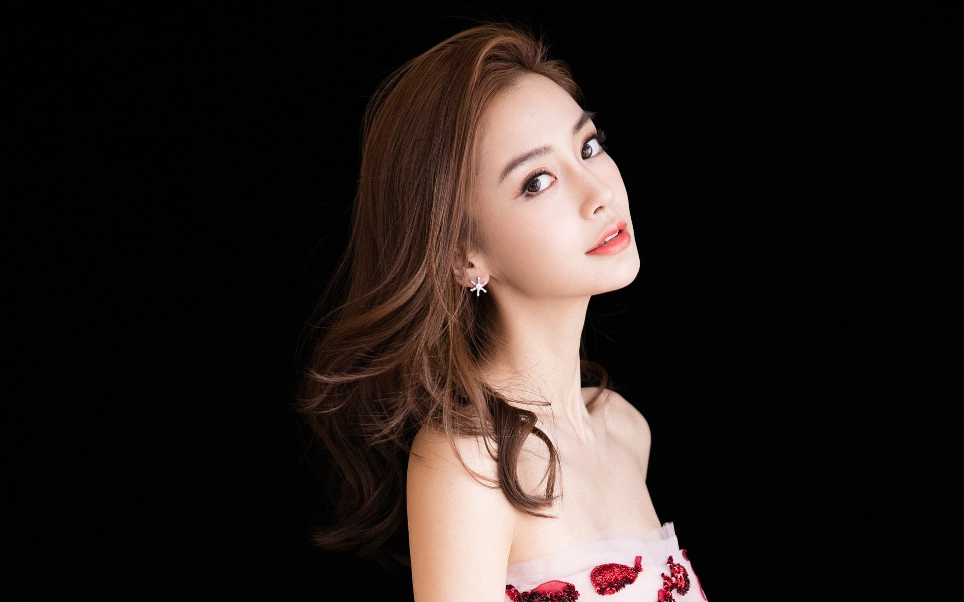 破壁之战,当山西汾酒遇上达拉斯独行侠,米切尔的不可能之夜