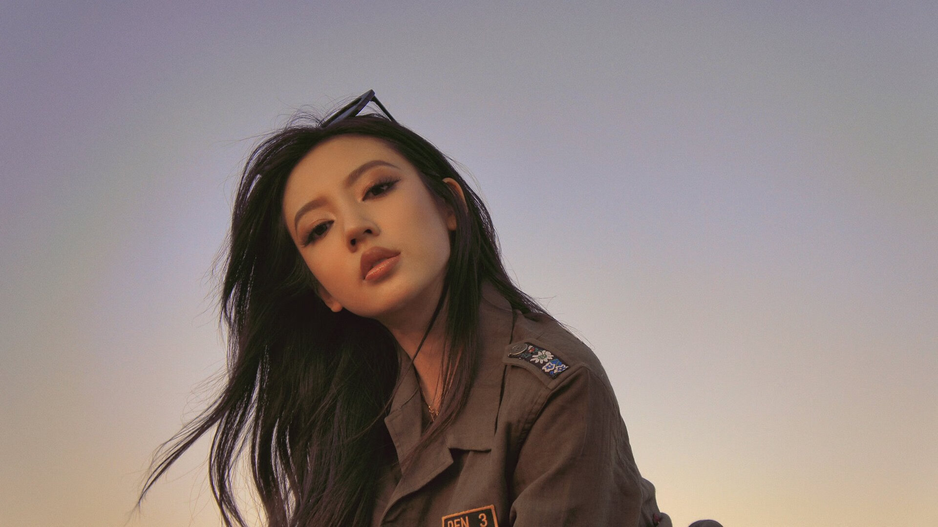 孤星耀鹏城，东契奇末节18分导演封锁大戏，独行侠跨境征服深圳